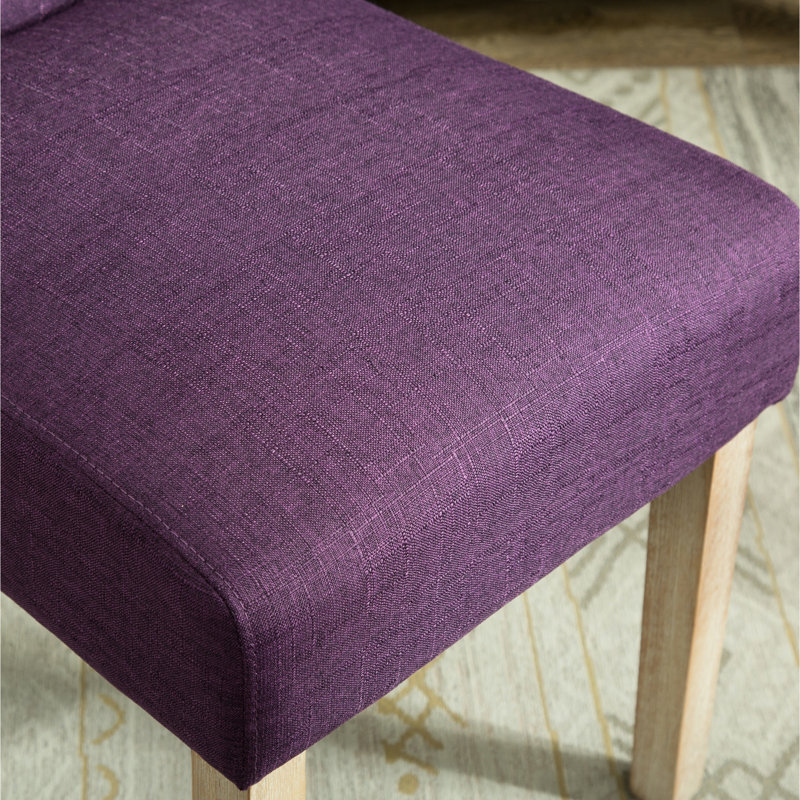 Configuration de salle à manger: table rectangulaire avec pieds tournés éblouissants et 6 sièges de chaise