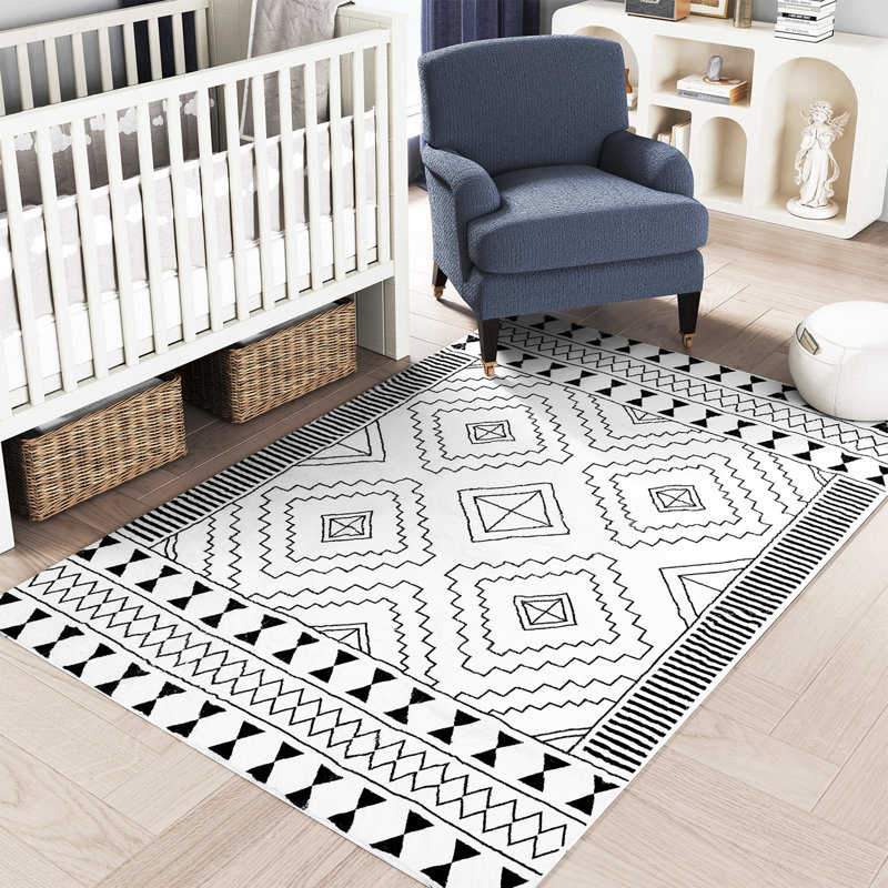 Kariann Flatweave Washable Geometric Indoor Rug, Rectangle 5' x 8'