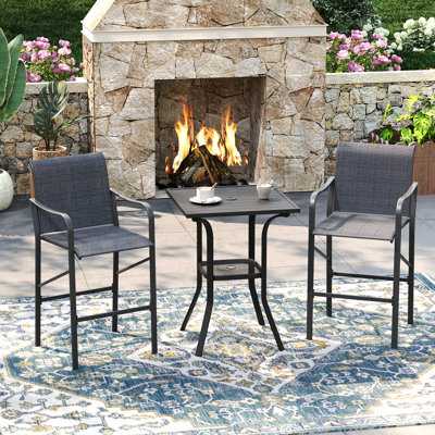 ensemble de patio