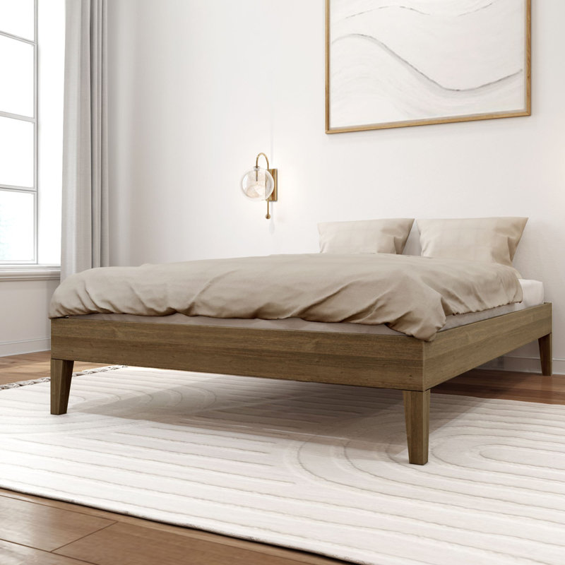 Lit plateforme en bois massif Arikah, Noyer mat, Double