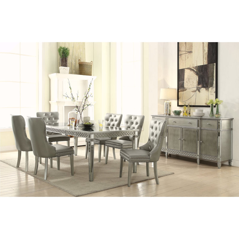 Cuir synthétique et chaise d'appoint