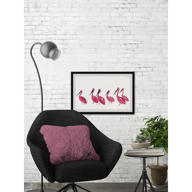 «Bright Pink Flameos», reproduction encadrée, H 24 po x l 36 po x P 1,5 po