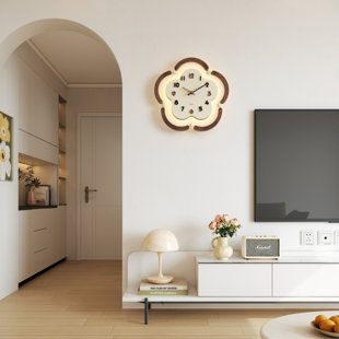 Annya Cream Style Fashionable Clock Annya Living Room Creative Home Clock Wall Hanging Simple Modern Sense Personalized Annya(Brown)