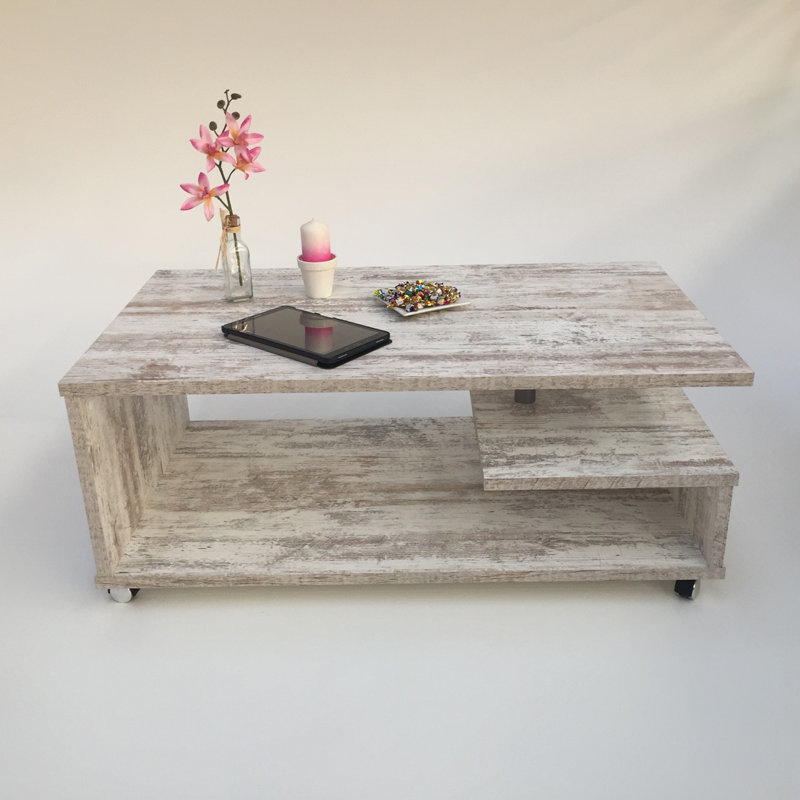 Selim coffee table, Canyon White Pine