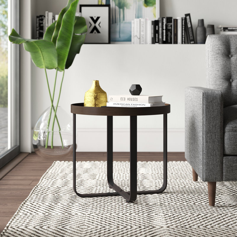 Quiles Solid Wood Tray Top End Table, Brown