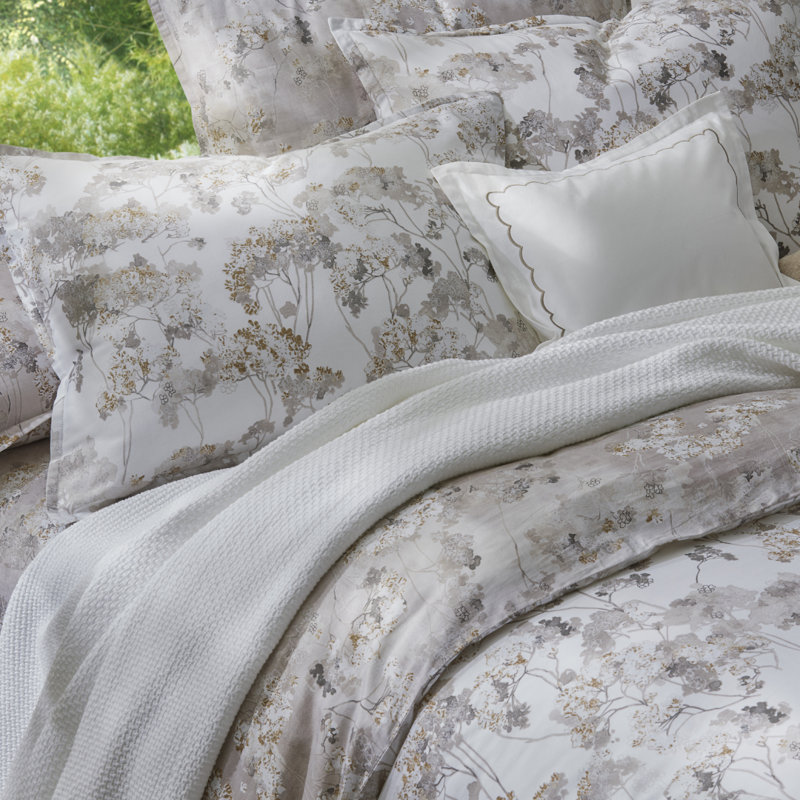 Cynthia Linen Set, Twin Duvet Cover + 3 Additional Pieces