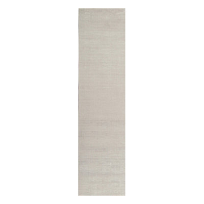 Rug & Kilim’S Plain Modern Rug In Solid Silver And Off-White Tone-On-Tone