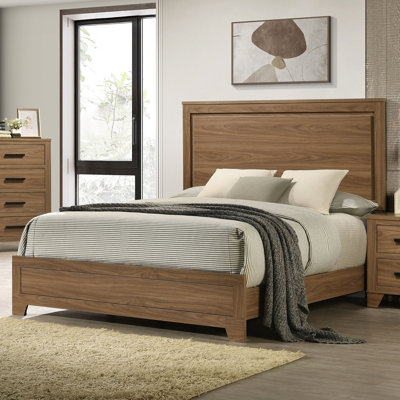 Grand lit de style transitionnel, finition noyer, tête de lit à panneau encastré, bois d'hévéa et bois d'ingénierie, pieds en angle, cadre de lit pour chambre à coucher, brun, esthétique, bois d'hévéa