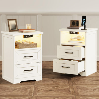Table de chevet Aeliana Farmhouse avec station de charge et lumières DEL, table de chevet 2 tiroirs pour chambre à coucher, salon (ensemble de 2)