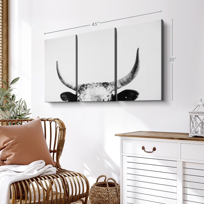 Impression sur toile de cornes de vache, H 28 po x l 45 po x P 1,25 po