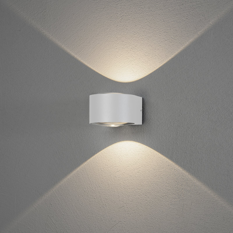 6.5cm H Integrated LED Outdoor Sconce, White