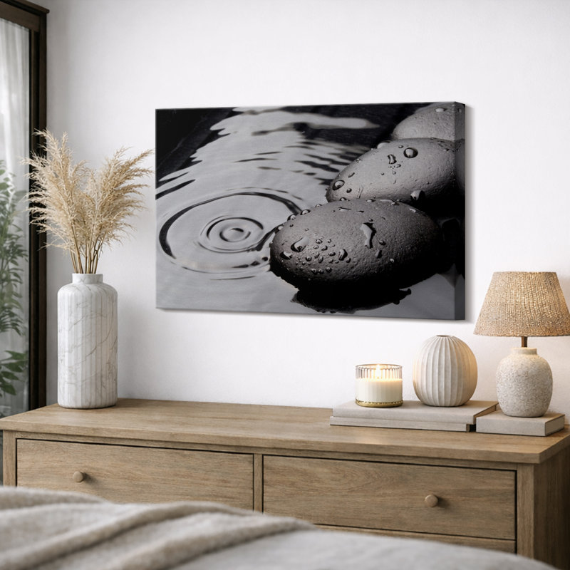 Zen Zen Stone, "Black Spa Rock Ripples In The Water", Serene Calm, H 24 po x l 36 po, Toile tendue