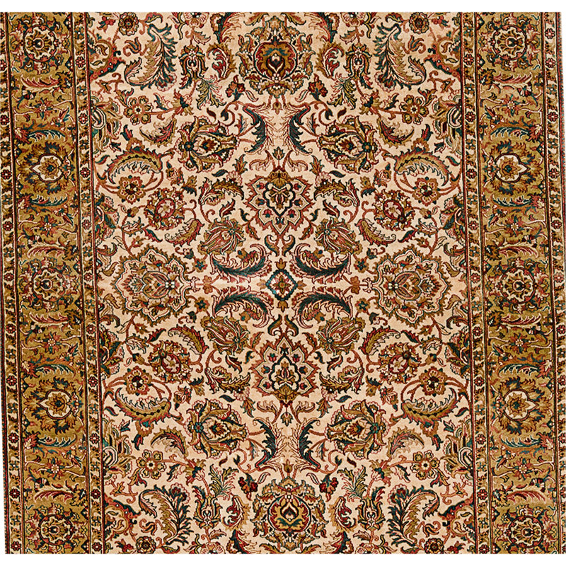 Tapis crème et vert noué à la main de haute qualité