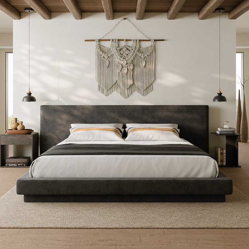 Structure de lit plateforme grand lit en chenille gris anthracite avec tête de lit extra large et rembourrage en mousse de style flottant
