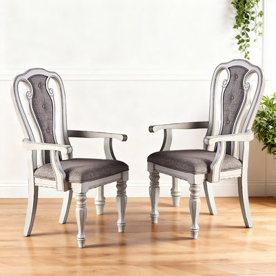Chaise en bois d'hévéa classique avec coussin en cuir - assise robuste et confortable