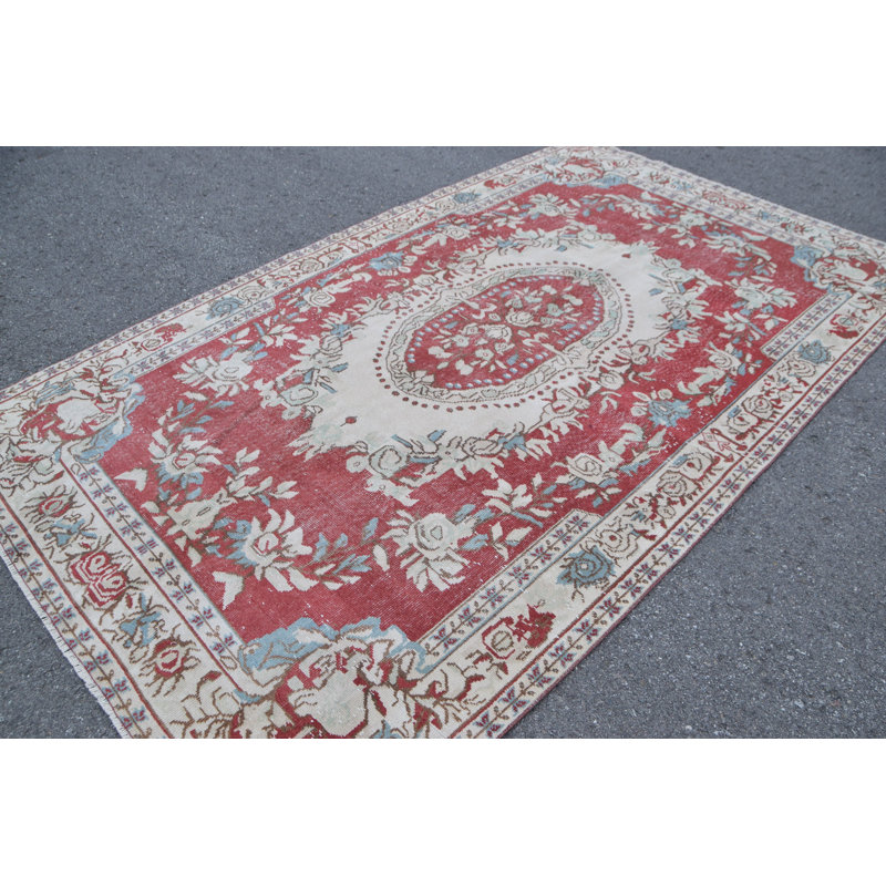 Tapis turc antique à motif floral rouge authentique idéal pour le décor de la salle à manger et du salon