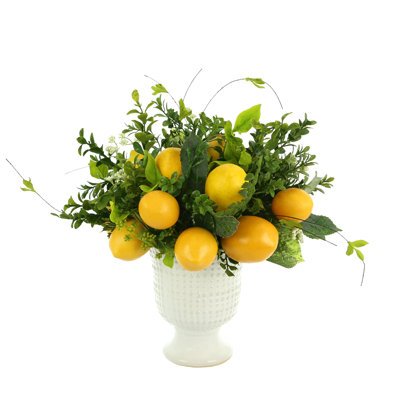 14 " Plastic and Polysilk Arrangement