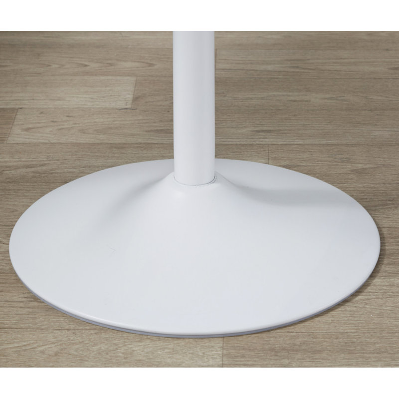 La table contemporaine s'ajuste de la salle à manger au bar en métal et en bois