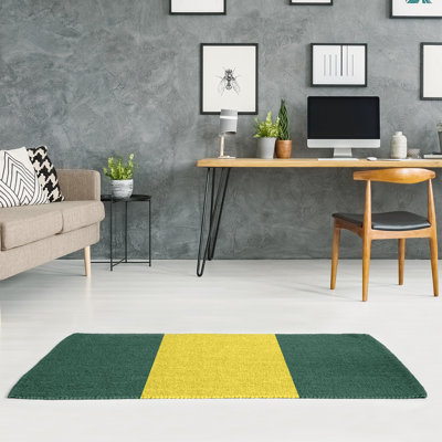 Tapis vert/jaune