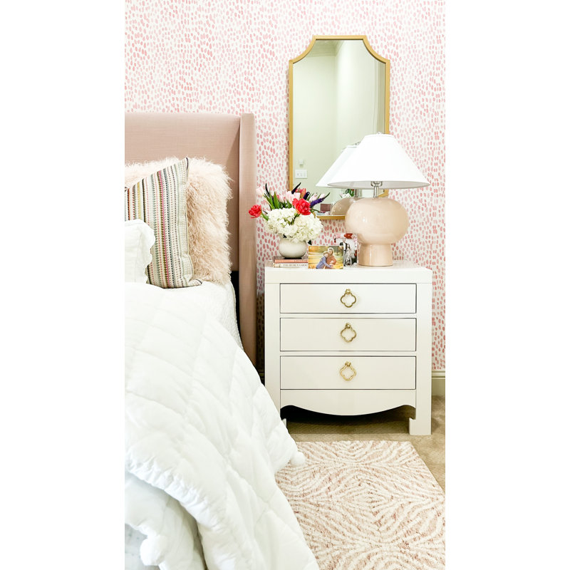 Toretto Metal Scalloped Wall Mirror, Gold