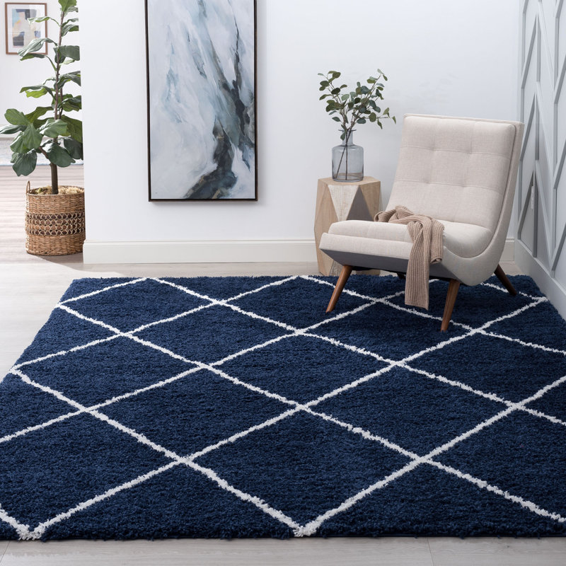 Tapis bleu marine à poils longs Babich, Rectangle 7 pi 10 po x 10 pi 2 po