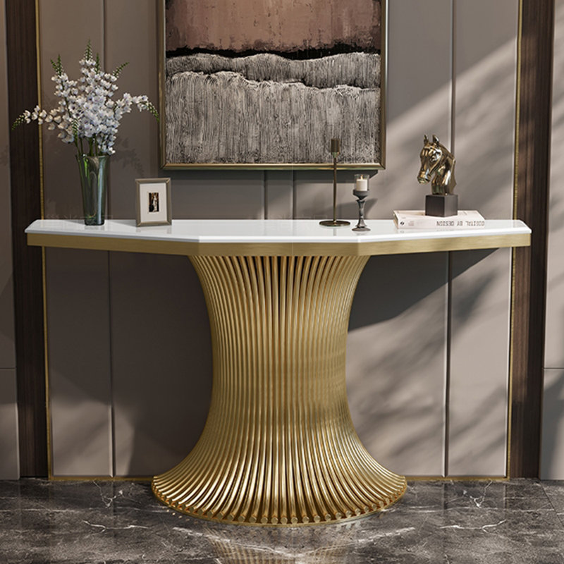 Console de style italien moderne et luxueuse, H 33,5 po x l 54,3 po x P 15 po, Doré