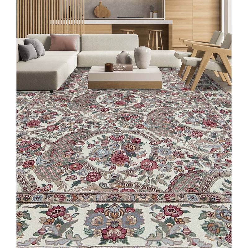 Wool Oriental Area Rug in Beige/Red, Rectangle 4' x 6'