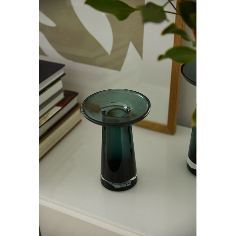 Yelena Vase 5.5"x 7.5"