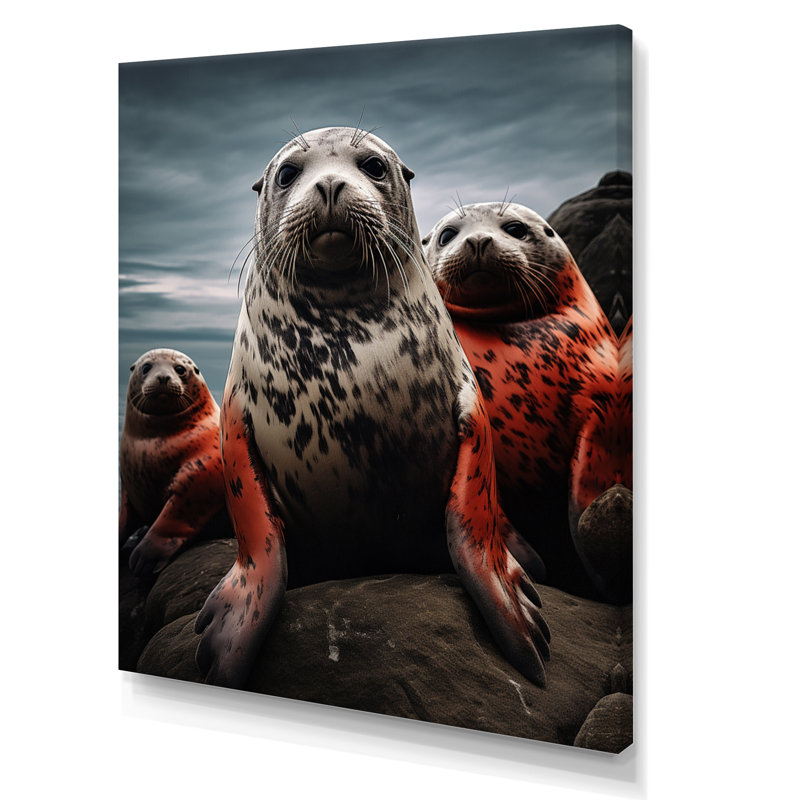 «Grey Red Seal Silent Guardians» sur impression sur toile, H 20 po x l 12 po x P 1 po, Toile tendue