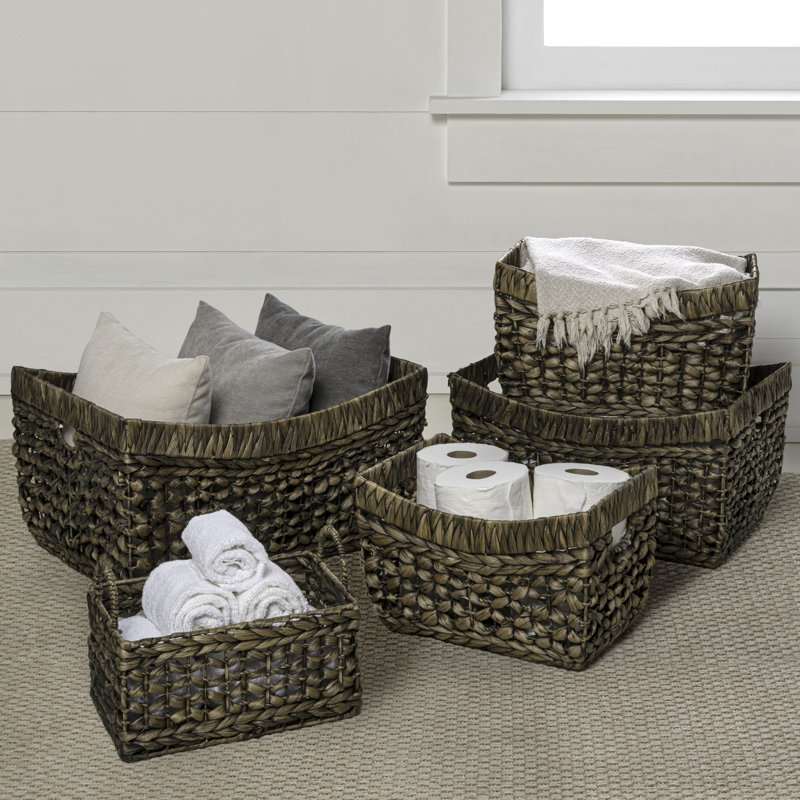 Aria Contemporary Bohemian Handwoven Water Hyacinth Nesting Storage Baskets with Handles (Set of 5), Brown