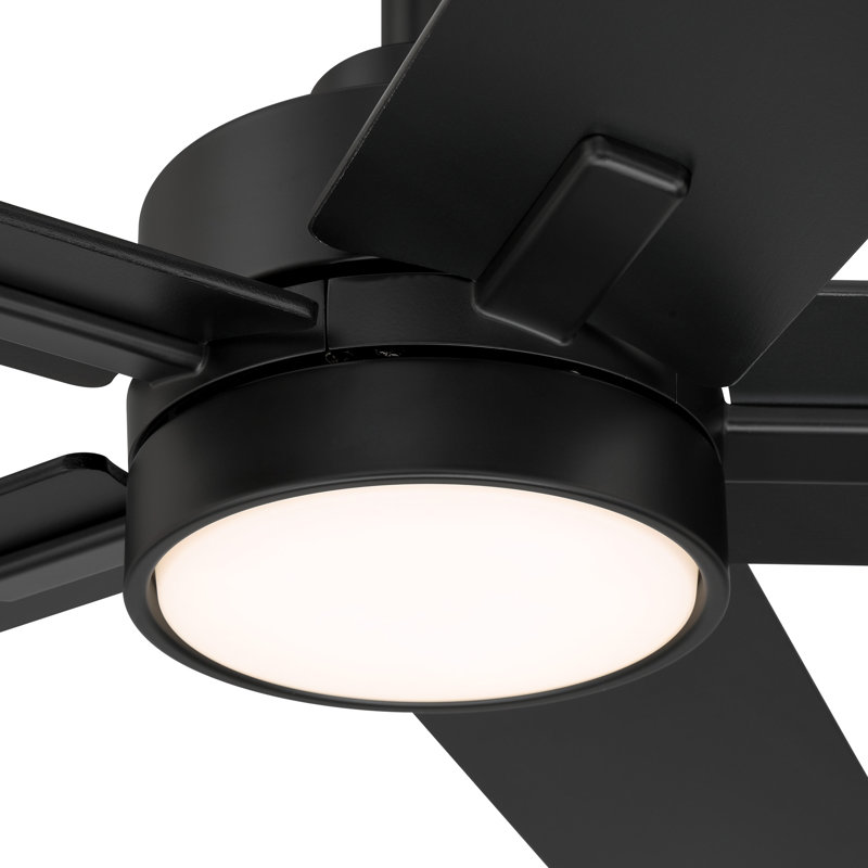 Ventilateur de plafond noir mat intérieur / extérieur 52 po avec DEL intégrée 3000K avec télécommande Cory, Noir mat, Brun