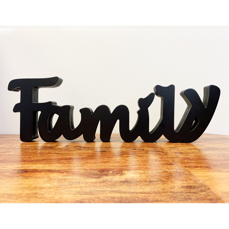 Courney Text Letter Block