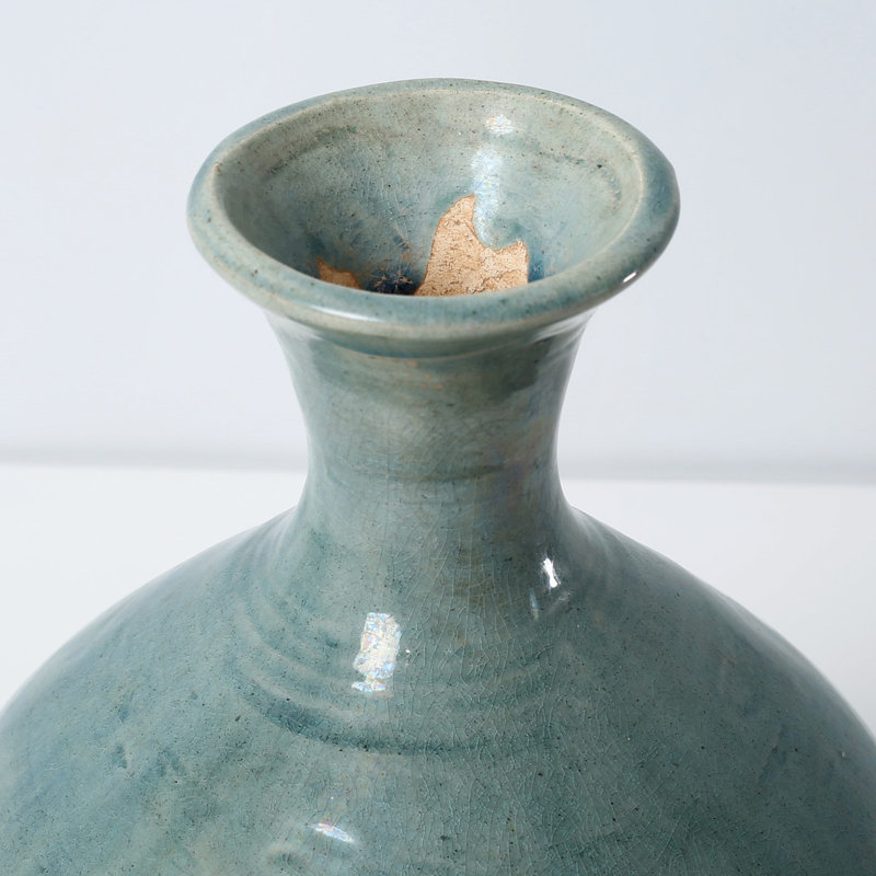 Djana Porcelain Table Vase