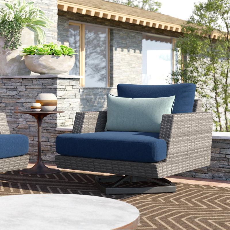 Chaises longues pivotantes en aluminium Ehrenfried, Spectre indigo Sunbrella®