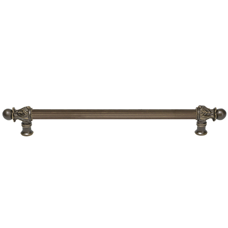 Acanthe avec 5/8 po, 18", Laiton antique