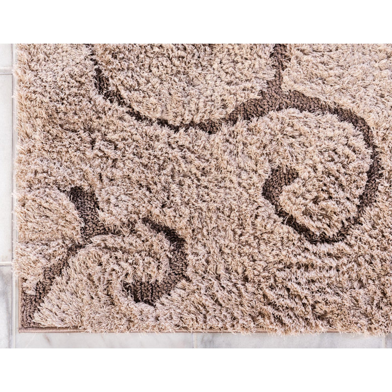 Tapis rouge sang Baynes, Tan, Tapis de couloir 2 pi x 6 pi 7 po