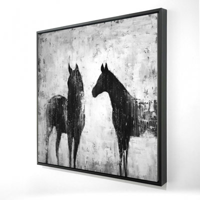 "Chevaux noirs et blancs"