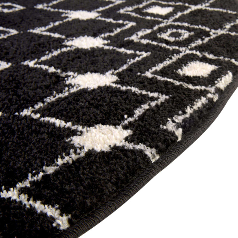 Somerville Geometric Indoor Rug, Round 5'3", White/Black