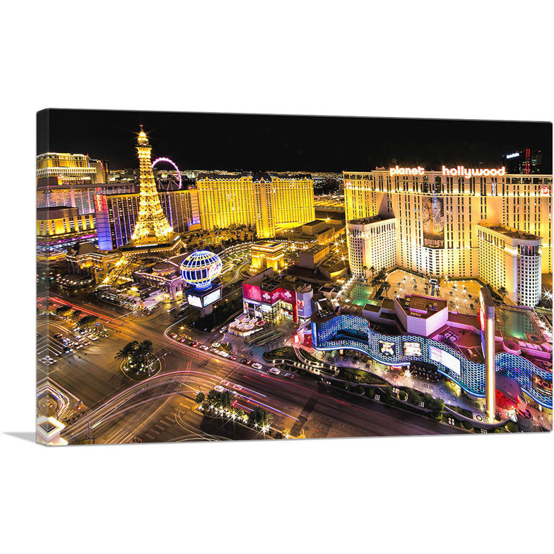 Las Vegas Strip Casinos at Night - reproduction de photo sur toile tendue, H 18 po x l 26 po x P 0,75 po