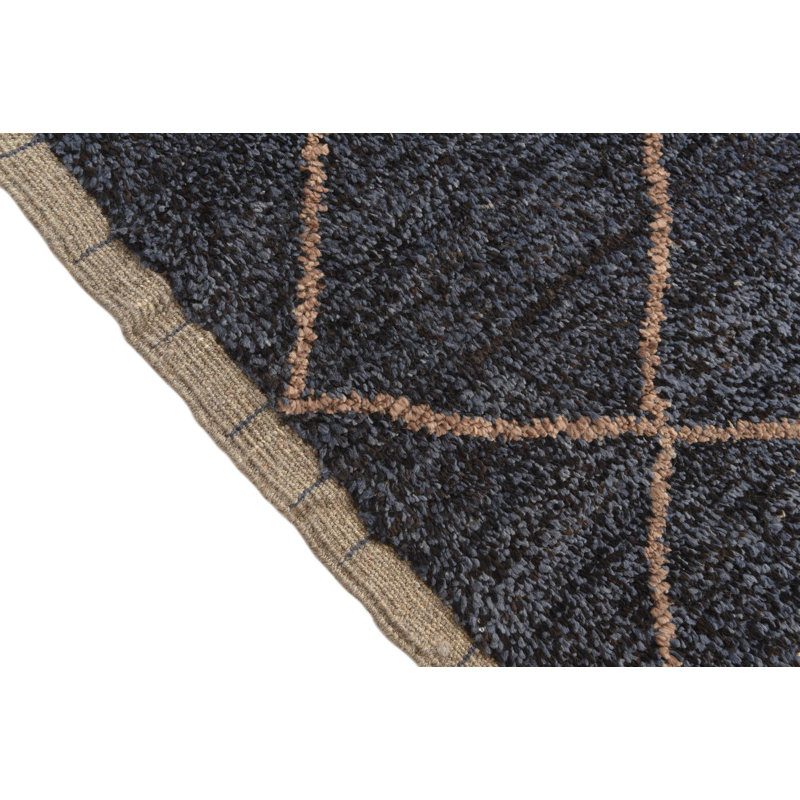 Tapis noir Aabha