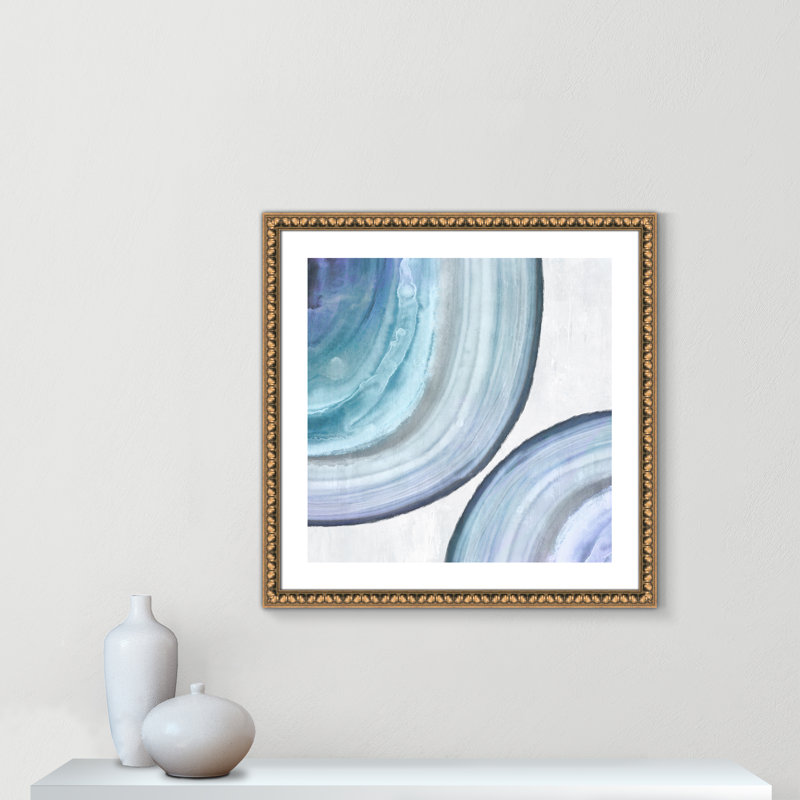 «Endless Blue II» par Eva Watts - reproduction d'art, Papier perlé avec cadre doré, H 28,75 po x l 28,75 po x P 1,13 po