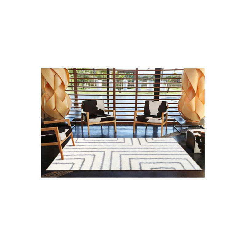 Striped Geometric Woven Base Washable Carpet, Round 4'