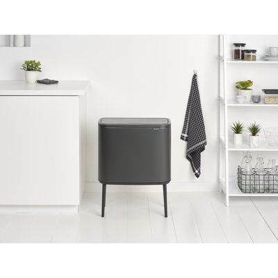 Poubelle à couvercle tactile Bo de 9,5 gallons (36 litres)