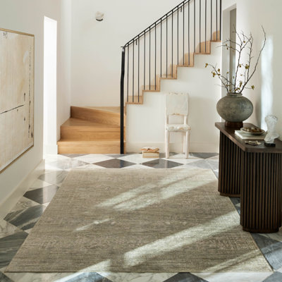 Gertwin Oriental Indoor Rug