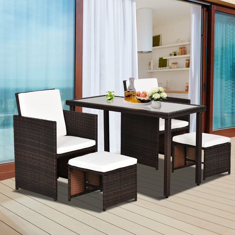 Aarolyn 4 - Person with Cushions, Brown