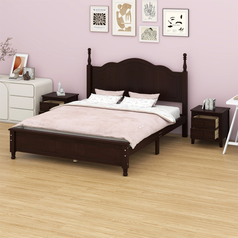 Lit plateforme en bois et deux tables de chevet, Grand lit, Noyer foncé
