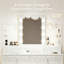 Bureau de coiffeuse avec grand miroir et lumières-102095148-108949595