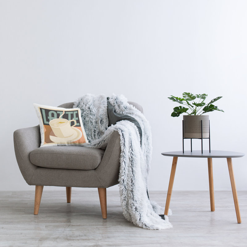  Polyester Throw Pillow