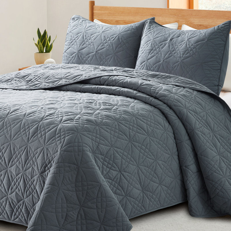 Ensemble de couvre-lit en microfibre matelassée Stroman, Courtepointe grand lit + 2 taies d'oreiller standa, Gris foncé