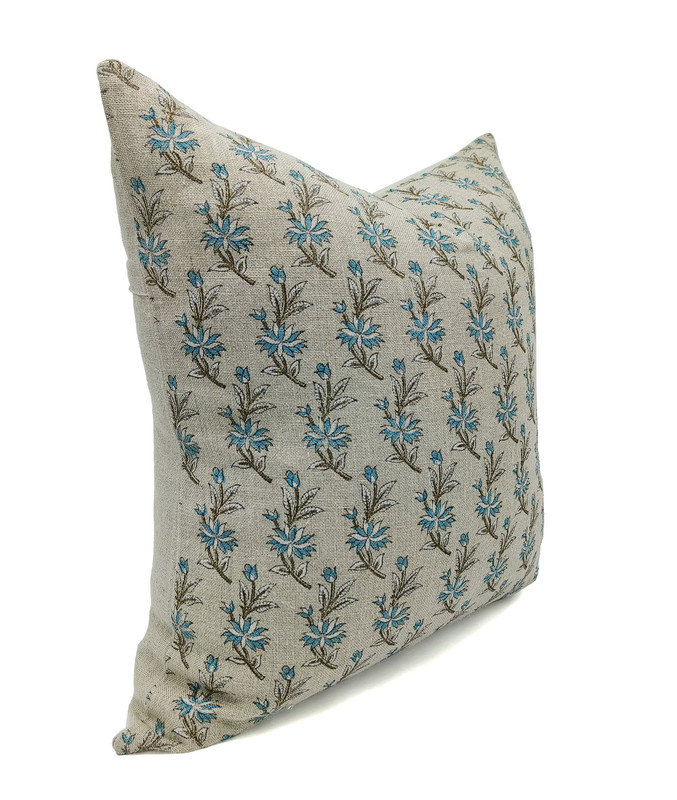 Linen Floral Indoor / Outdoor Pillow Cover, 22" x 22", Beige Floral 2